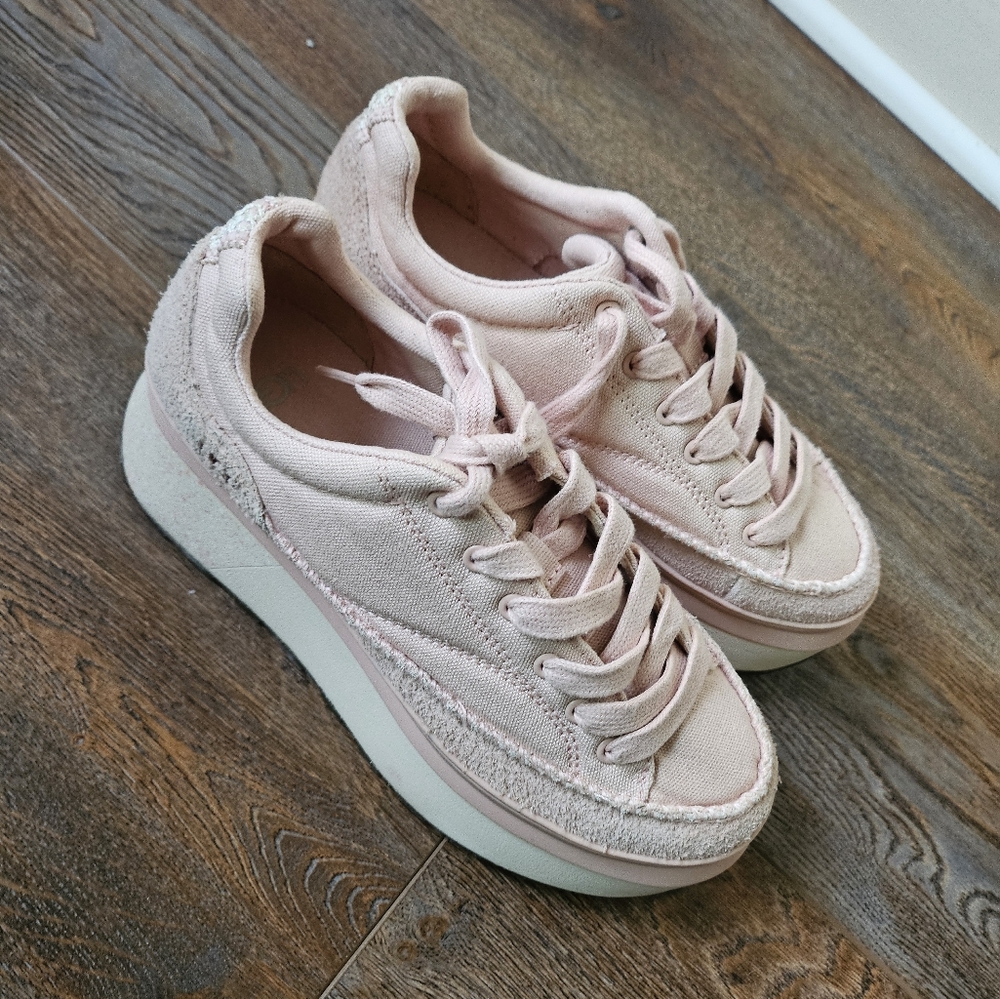 Ugg Marin lace platform shoes